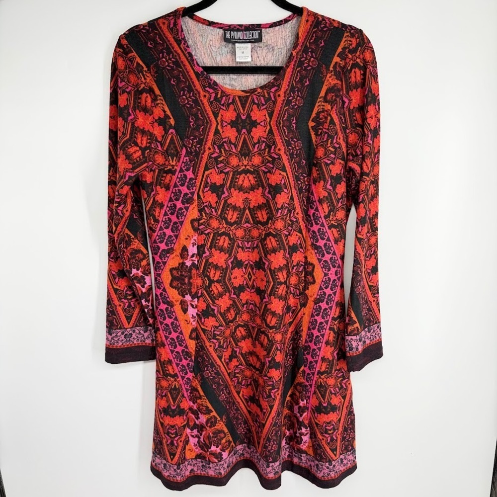 The Pyramid Collection Sweater Tunic Dress M Red Geometric Floral L/S Boho